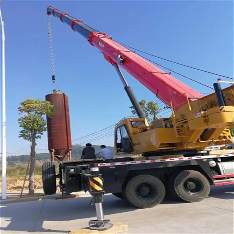 南平建阳吊车租赁作业时的保养和维护