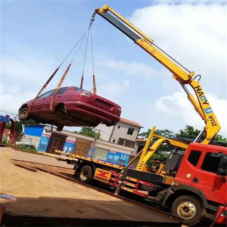 南平建阳吊车吊汽车的正确方法